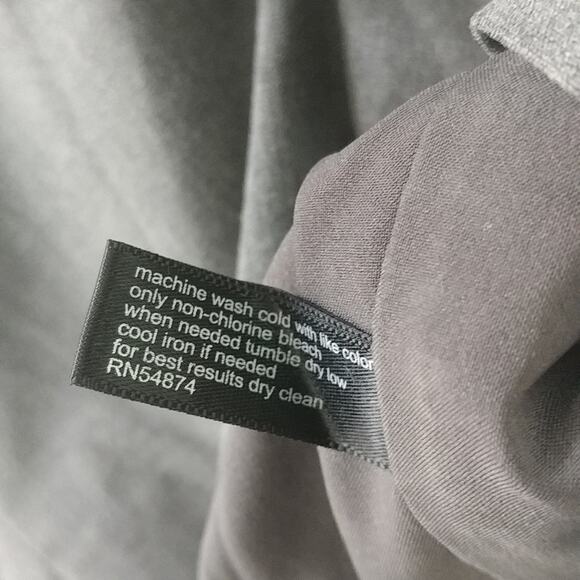 The Limited Collection Skirt Gray Size 6 - Picture 6 of 7